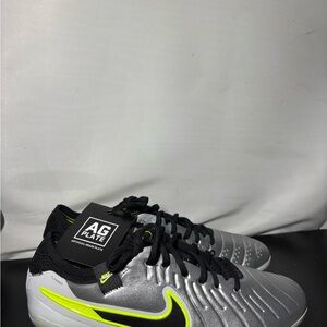 Nike Tiempo Legend 10 Elite AG Pro Men's Size 8 Soccer Cleats Silver HF4378-002
